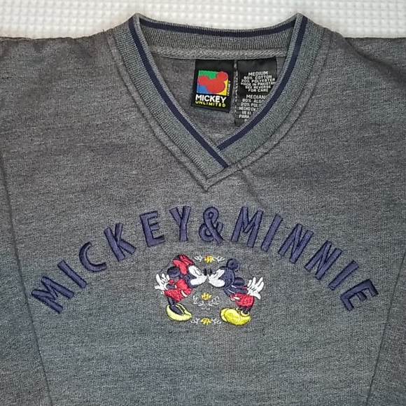Vintage Embroidered Mickey Mouse Sweater - Picture 3 of 7